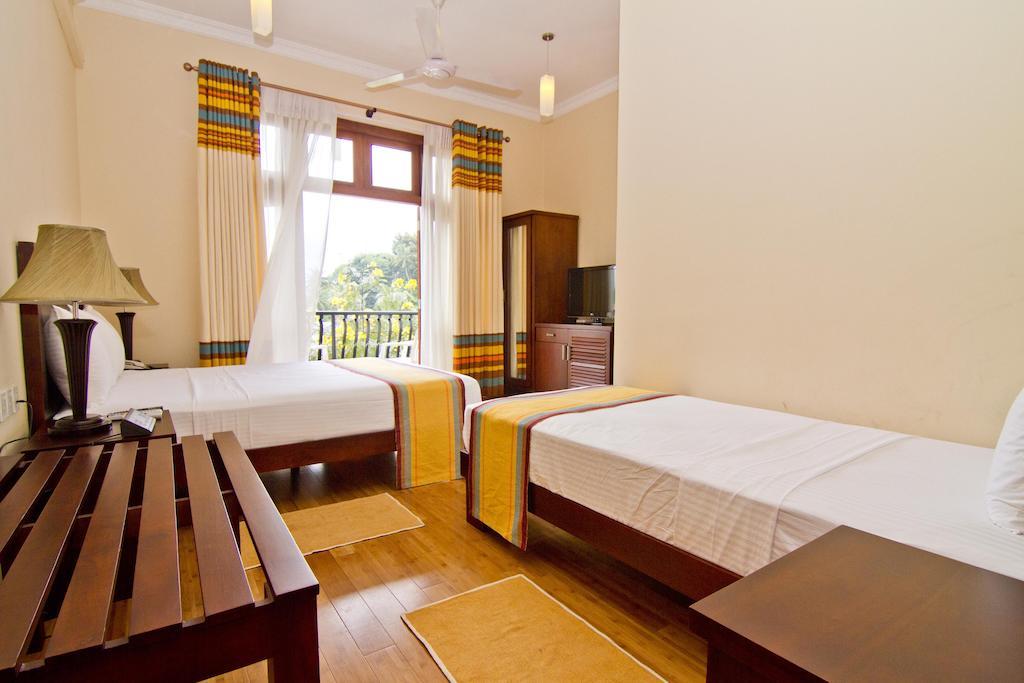 Serene Grand Villa Kandy Room photo